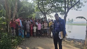 বাংলাদেশ-ভারত শূন্যরেখায় পড়ে ছিল অজ্ঞাত ব্যক্তির বিবস্ত্র লাশ