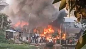 কড়াইল বস্তিতে আগুন