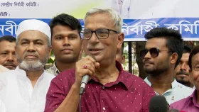 সম্পদ লুণ্ঠনের জন্য ভারতের সৈনিকরা বাংলাদেশে এসেছি: ফারুক