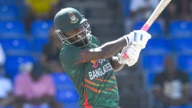 &lsquo;আশপাশে যা ছিল, সবকিছুতে লাথি মারছিলাম!&rsquo;