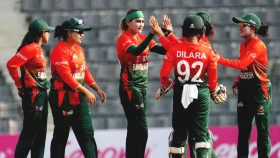 বেতন বাড়লো নারী ক্রিকেটারদের