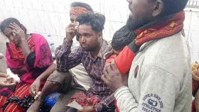 মসজিদের টাকা নিয়ে দুইপক্ষের সংঘর্ষ, আহত শতাধিক