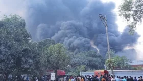 গাজীপুরে কারখানায় আগুন, নিয়ন্ত্রণে ৭ ইউনিট