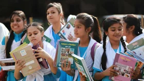 শিক্ষাপ্রতিষ্ঠানে সাপ্তাহিক ছুটি দুই দিনই বহাল