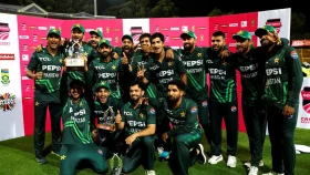 দক্ষিণ আফ্রিকাকে হারিয়ে নতুন ইতিহাস পাকিস্তানের