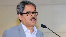 স্ত্রী-সন্তানসহ সাবেক পররাষ্ট্র প্রতিমন্ত্রীর দেশত্যাগে নিষেধাজ্ঞা