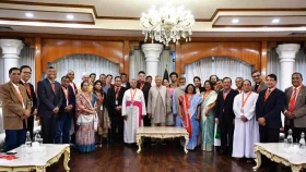 সংখ্যাগুরু-সংখ্যালঘু এই শব্দগুলো আমরা চায় না: প্রধান উপদেষ্টা