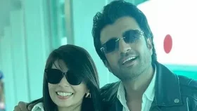 মাঝ আকাশে বিয়ের প্রস্তাব