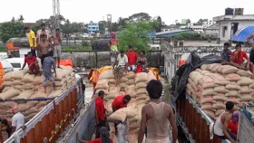 কাল ভারত থেকে আসছে ২৪৬৯০ টন চাল
