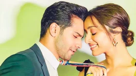শ্রদ্ধার প্রেমের প্রস্তাব ফিরিয়ে অনুতপ্ত বরুণ