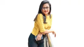 প্রথমবার দ্বৈত চরিত্রে