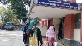 পর্নোগ্রাফি চক্রের ফাঁদে পড়ে ১২ লাখ টাকা খোয়ালেন প্রবাসীর স্ত্রী