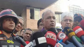 সচিবালয়ে আগুন নাশকতা কিনা তদন্ত করা হচ্ছে: স্বরাষ্ট্র উপদেষ্টা