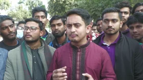&lsquo;ভারতে কিছু মেরুদণ্ডহীন উপস্থাপকের চেহারা দেখলে বিনোদন আসে&rsquo;
