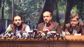 সচিবালয়ে আগুন: প্রধান উপদেষ্টার কাছে প্রাথমিক তদন্ত প্রতিবেদন জমা কাল