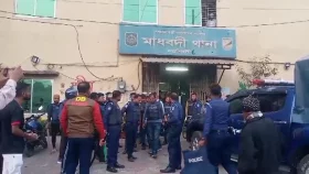 আসামি ছিনিয়ে নিতে থানায় হামলা-ভাঙচুর দুর্বৃত্তদের