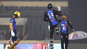 মেহেদি ম্যাজিকে ঢাকাকে হারাল রংপুর