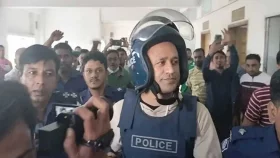 তিন মামলায় ব্যারিস্টার সুমনের জামিন নামঞ্জুর