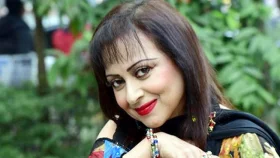 লাইফ সাপোর্টে অঞ্জনা