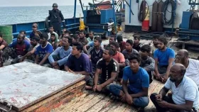 নিজ দেশে ফিরছেন ৯০ বাংলাদেশি ও ৯৫ ভারতীয় জেলে
