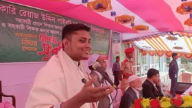 নতুন বাংলাদেশে শিক্ষকরা পূর্ণ মর্যাদা পাবেন: হাসনাত আব্দুল্লাহ