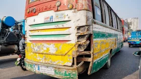 ফিটনেসবিহীন বাস বন্ধ শুধুই ঘোষণা!