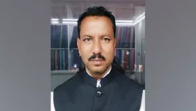 সড়কে প্রাণ গেল আ. লীগ নেতার