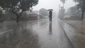শীতের মধ্যেই বৃষ্টির পূর্বাভাস, কমবে তাপমাত্রা