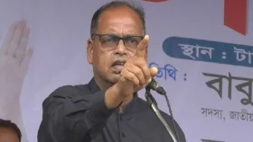 সরকারের অনেকে শিশুসুলভ বক্তব্য দিচ্ছেন: শামসুজ্জামান দুদু