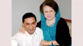 ৭ বছর পর দেখা হচ্ছে মা-ছেলের
