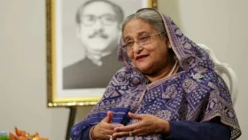বাংলাদেশে পাসপোর্ট বাতিল, ভারতে ভিসার মেয়াদ বাড়ল শেখ হাসিনার