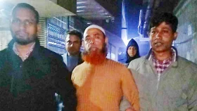 বগুড়ায় সাবেক প্যানেল মেয়র গ্রেপ্তার