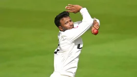 এক বছরের নিষেধাজ্ঞার মুখে সাকিব