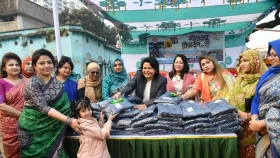 পুনাকের উদ্যোগে এতিমদের মাঝে শীতবস্ত্র বিতরণ