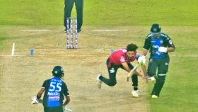 ফিল্ডিংয়ে বাধা দিলেন সোহান, আউট কেনো মেহেদী !