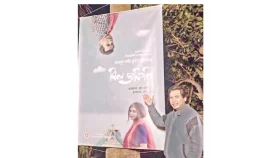 অভিনয় করে তৃপ্ত