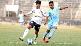 আবাহনী ৪ গোল করে মোহামেডান থেকে ৫ পয়েন্ট দূরে