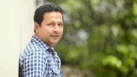 ‘অন্যের ঘর পুড়লে তবলা বাজাও,’ কাকে বললেন বাপ্পারাজ