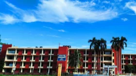 র&zwnj;্যাগিংয়ের ঘটনায় বাকৃবির ২৮ শিক্ষার্থী হল থেকে বহিষ্কার