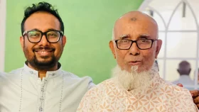 বাবা হারালেন পরিচালক রায়হান রাফি