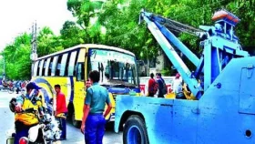 সড়ক-মহাসড়কে যেভাবে &lsquo;রেকার হয়রানি&rsquo; করে পুলিশ