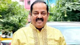 মায়ের নামে মসজিদ নির্মাণ করলেন ডিপজল