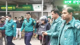 রিমান্ডে অসুস্থ সাবেক খাদ্যমন্ত্রী কামরুল
