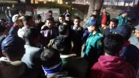 মধ্যরাতে জলকামান দিয়ে সরিয়ে দেয়া হল অনশনরত এসআইদের