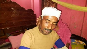 আ.লীগ নেতাকে হাতুড়িপেটা যুবদল-স্বেচ্ছাসেবক দল নেতাদের