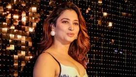 শর্ত ভেঙে চুমু তামান্নার, এরপর যা হলো...&nbsp;