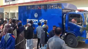 লক্ষ্মীপুরে পুলিশের ওপর হামলার ঘটনায় গ্রেপ্তার ১১