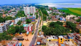 পানির লাইন নেই, সড়কে বাতি লাগানো হয়নি, তবুও দিতে হচ্ছে টাকা