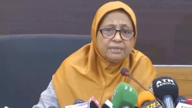 ডিসেম্বরের দিকে নির্বাচন দেওয়ার চেষ্টা করবে সরকার: স্বাস্থ্য উপদেষ্টা
