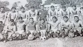 বিশ বছর পর বেড়ে ২০ হাজার টাকা সম্মানী হলো স্বাধীন বাংলা ফুটবল দলের